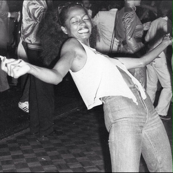 Meet your Posher, Steph <3 - Picture 7 of 13